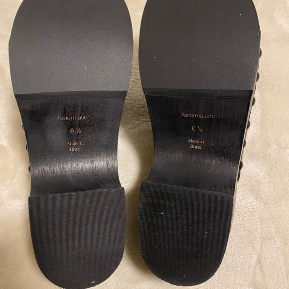 Reformation clog shoes - size 6.5 - Picture 4 of 6